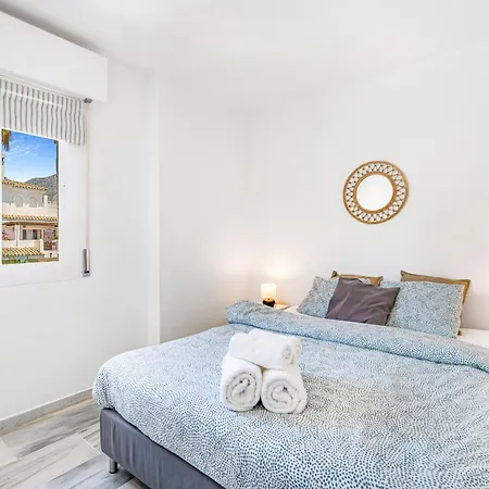 Cozy Penthouse Los Naranjos De Apartment *