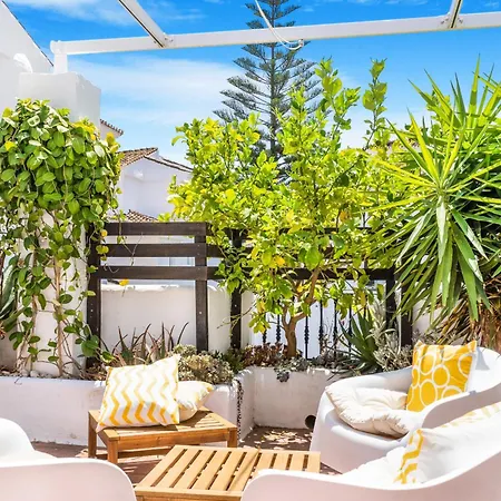 Cozy Penthouse Los Naranjos De Apartment Marbella